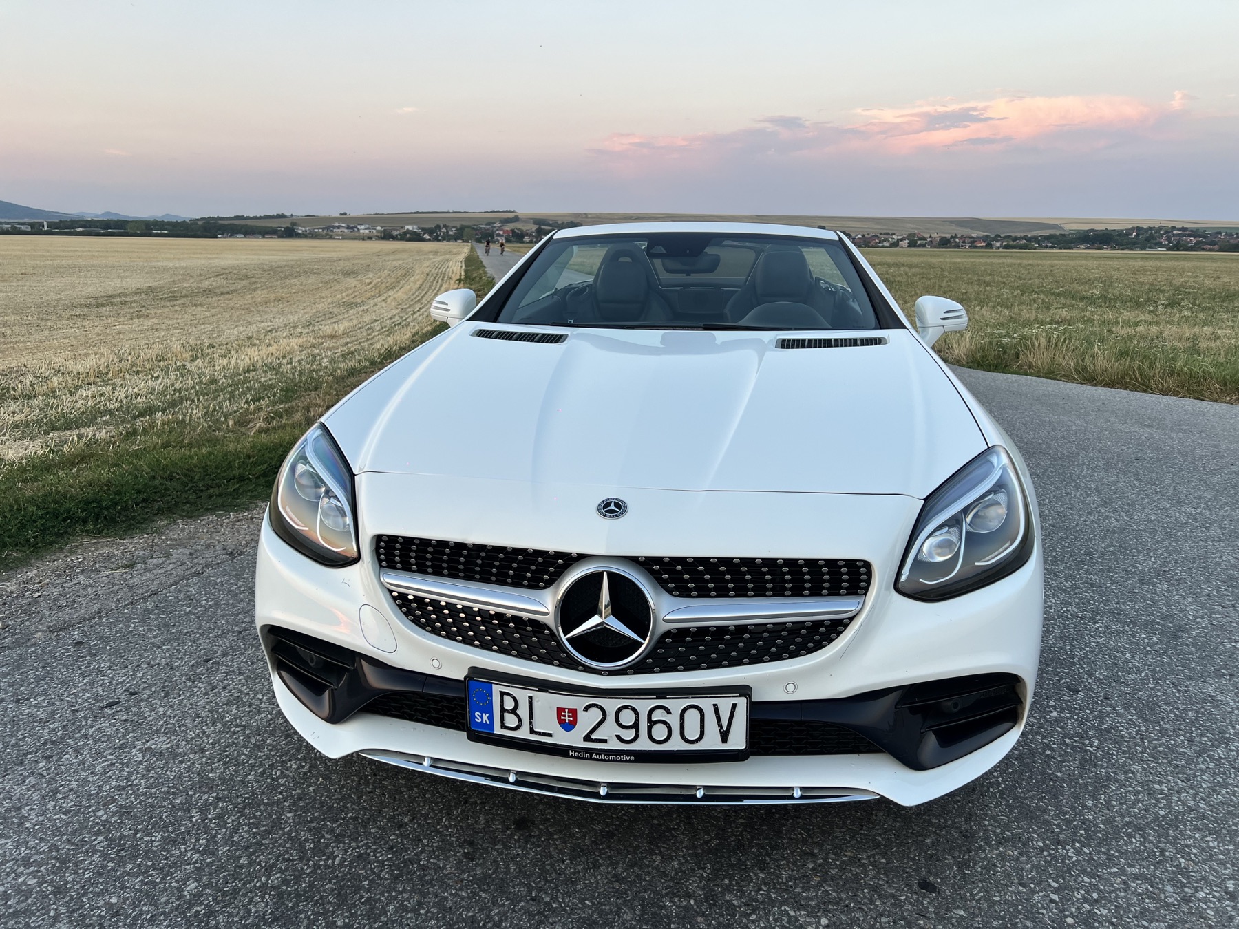 Mercedes-Benz SLC s otvorenou strechou